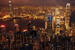 如何申请去香港定居？去香港定居有哪些好处